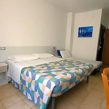 Отель Cormorano 3*